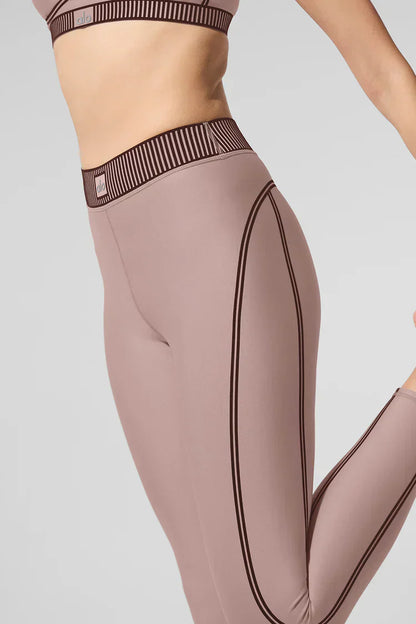 Legging Airlift Line Up